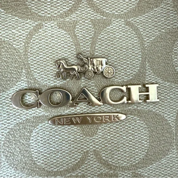 COACH Signature Ava Chain Tote Leather Handbag Shoulder Bag - Picture 4 of 15